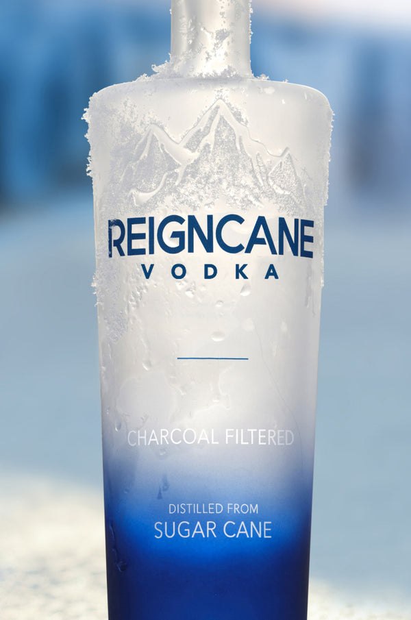 Reigncane Vodka Bottle With Snow